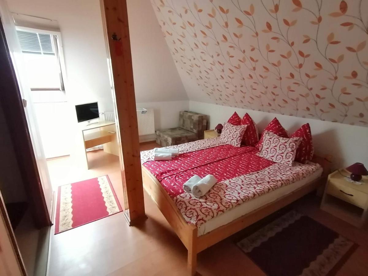 Joos Apartman Sárvár 外观 照片