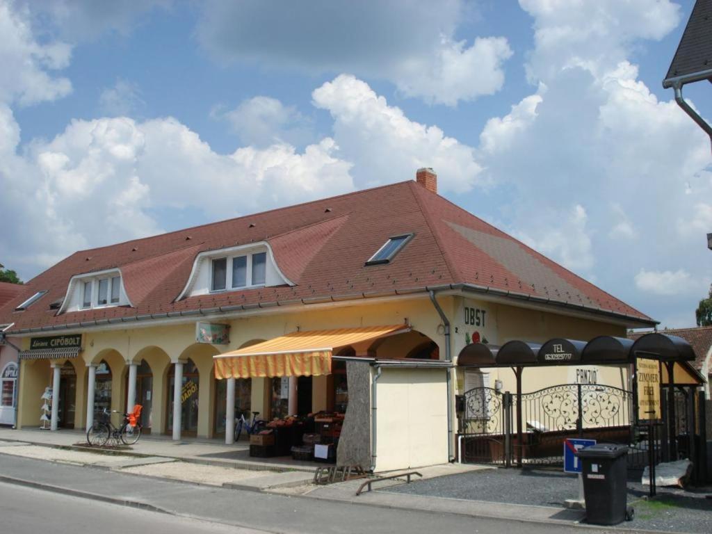 Joos Apartman Sárvár 外观 照片